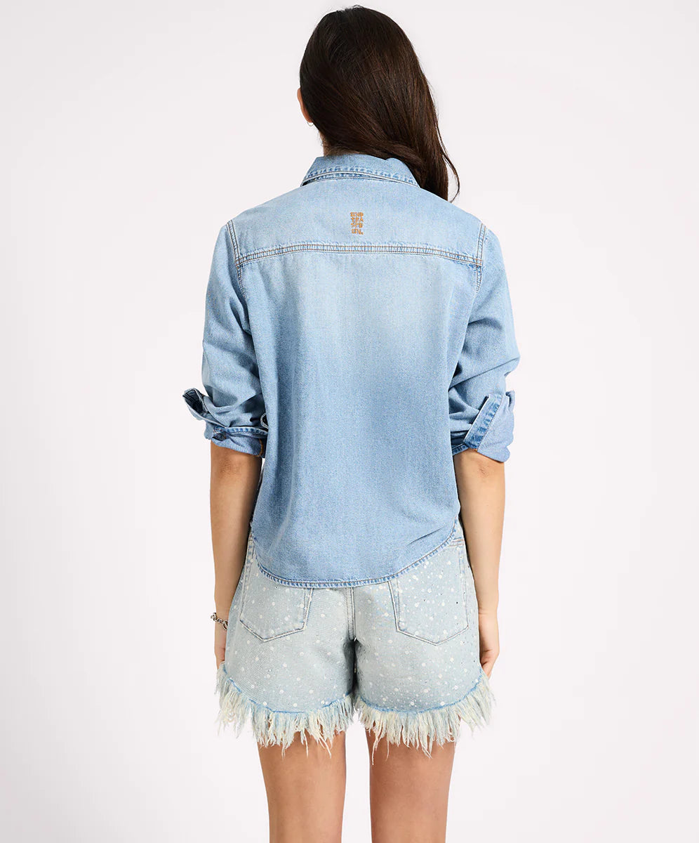 NIXIE CLASSIC FIT DENIM SHIRT - FLEETWOOD