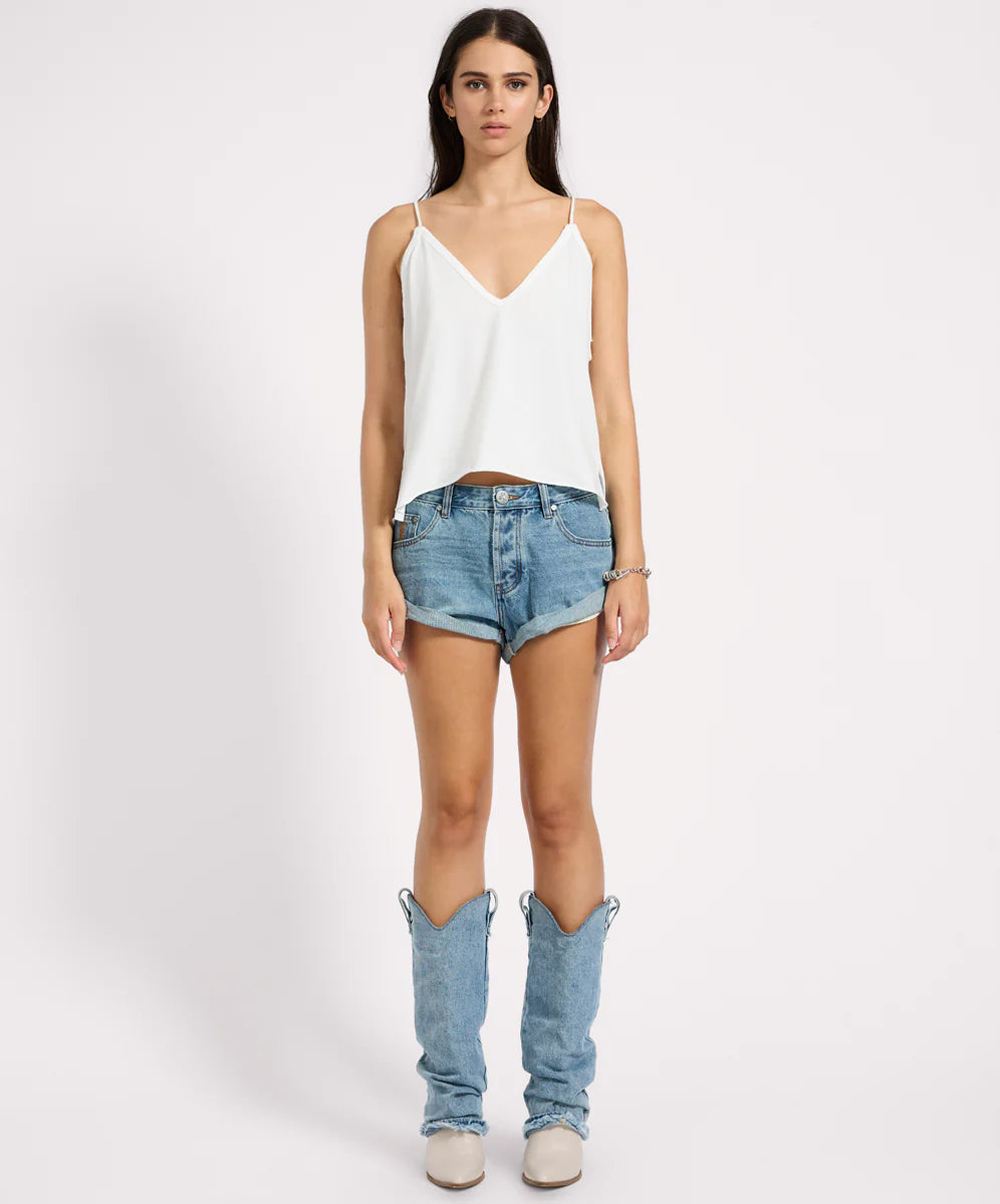 BANDITS LOW WAIST DENIM SHORTS - BLUE CRUSH