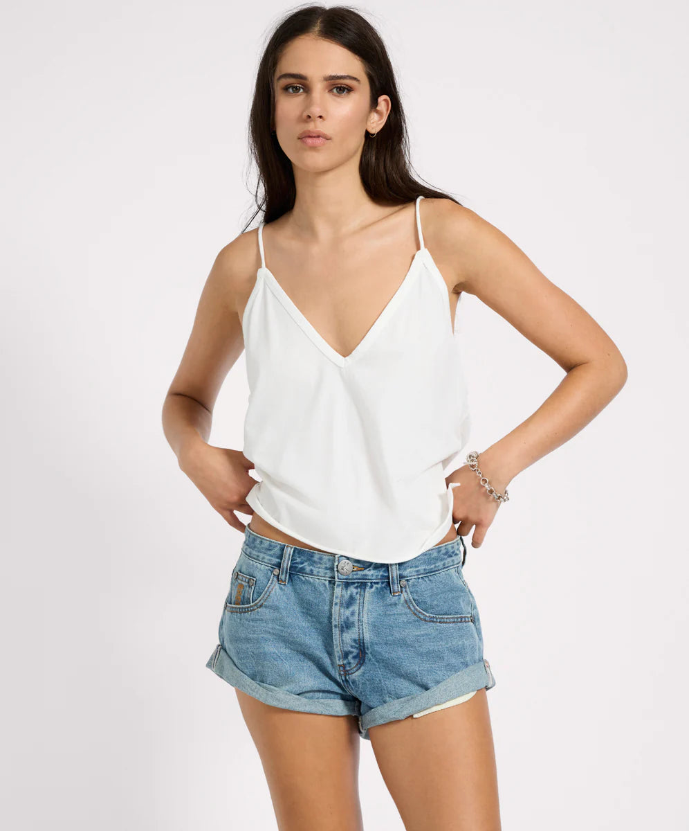BANDITS LOW WAIST DENIM SHORTS - BLUE CRUSH