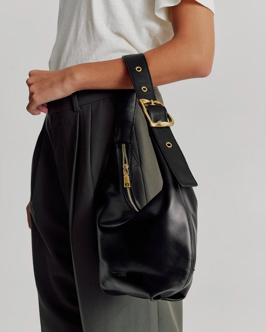 EVERYDAY CROISSANT BAG - BLACK