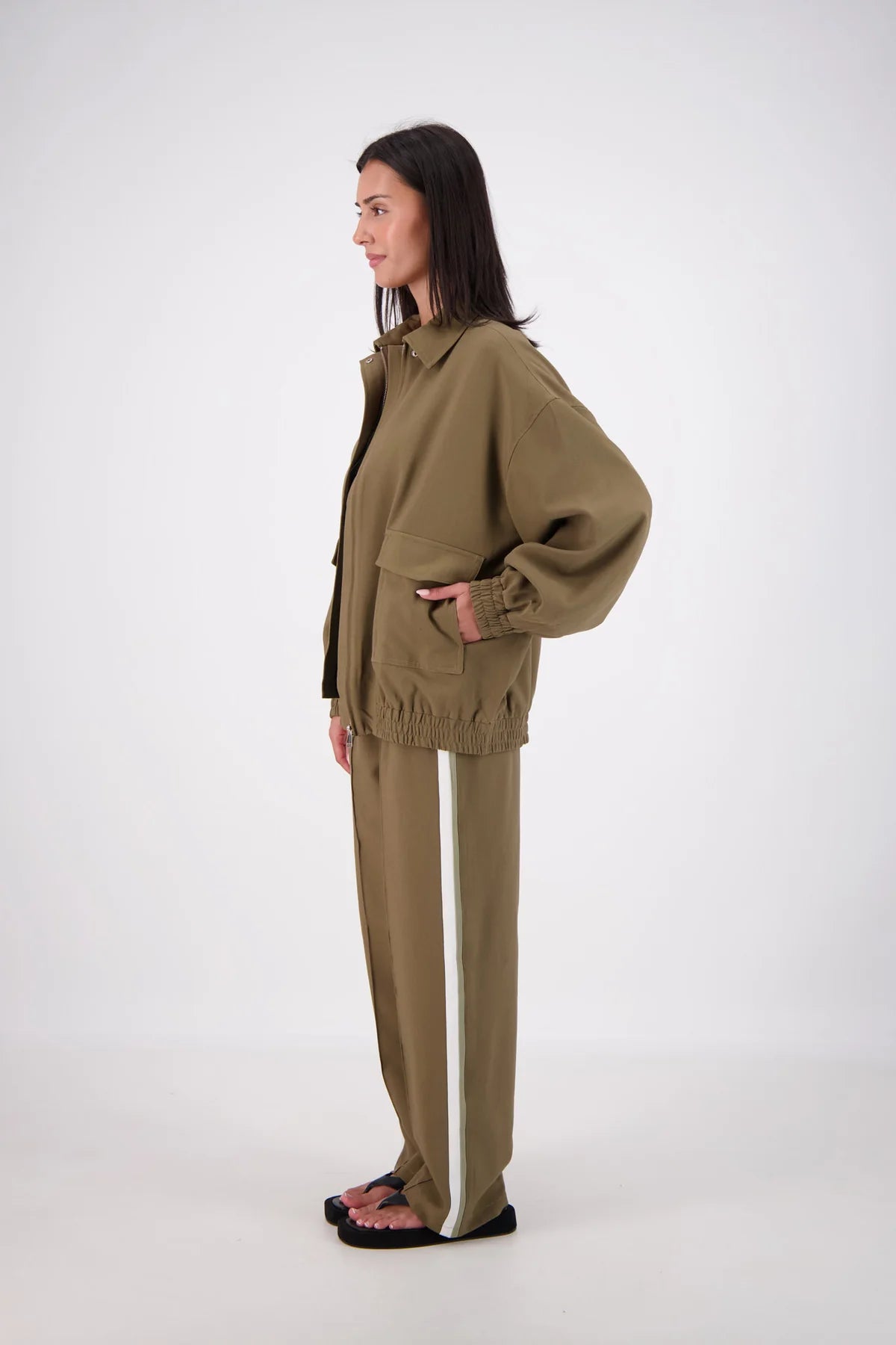 ISCHIA BOMBER JACKET - OLIVE
