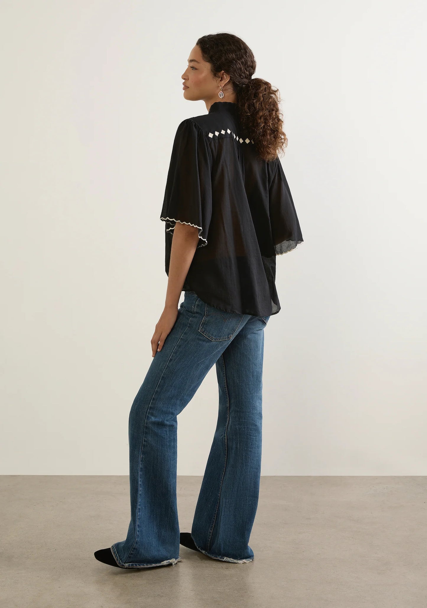 ARABELLA BLOUSE -BLACK