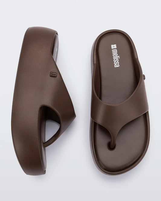 FREE PLATFORM THONG -BRONZE