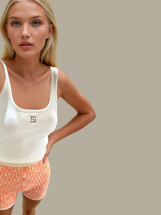 ICONIC YARDAGE SHORT - ORANGE