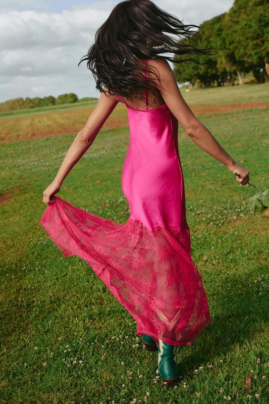 THE LACE MAXI DRESS - PINK