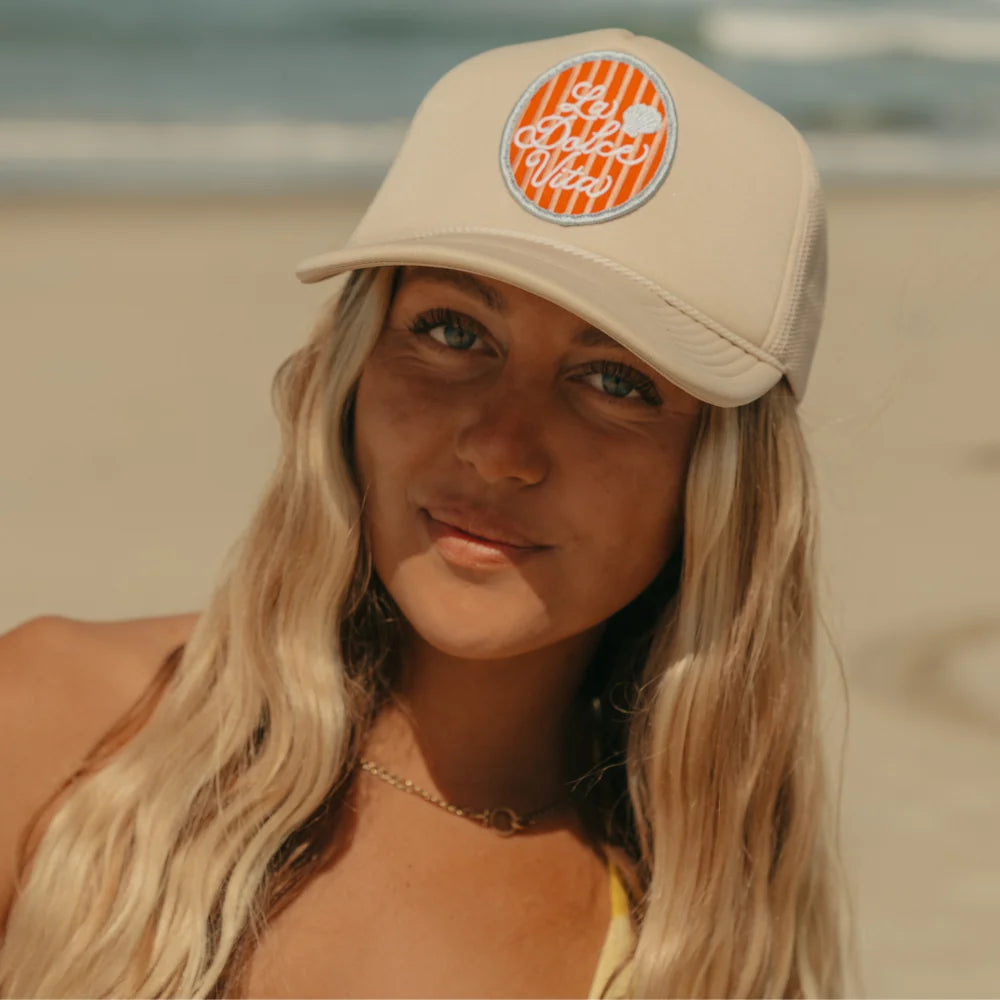 LA DOLCE VITA  TRUCKER HAT