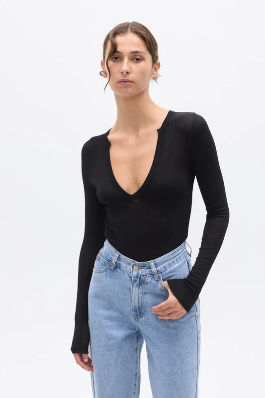 MERRITT TOP-BLACK