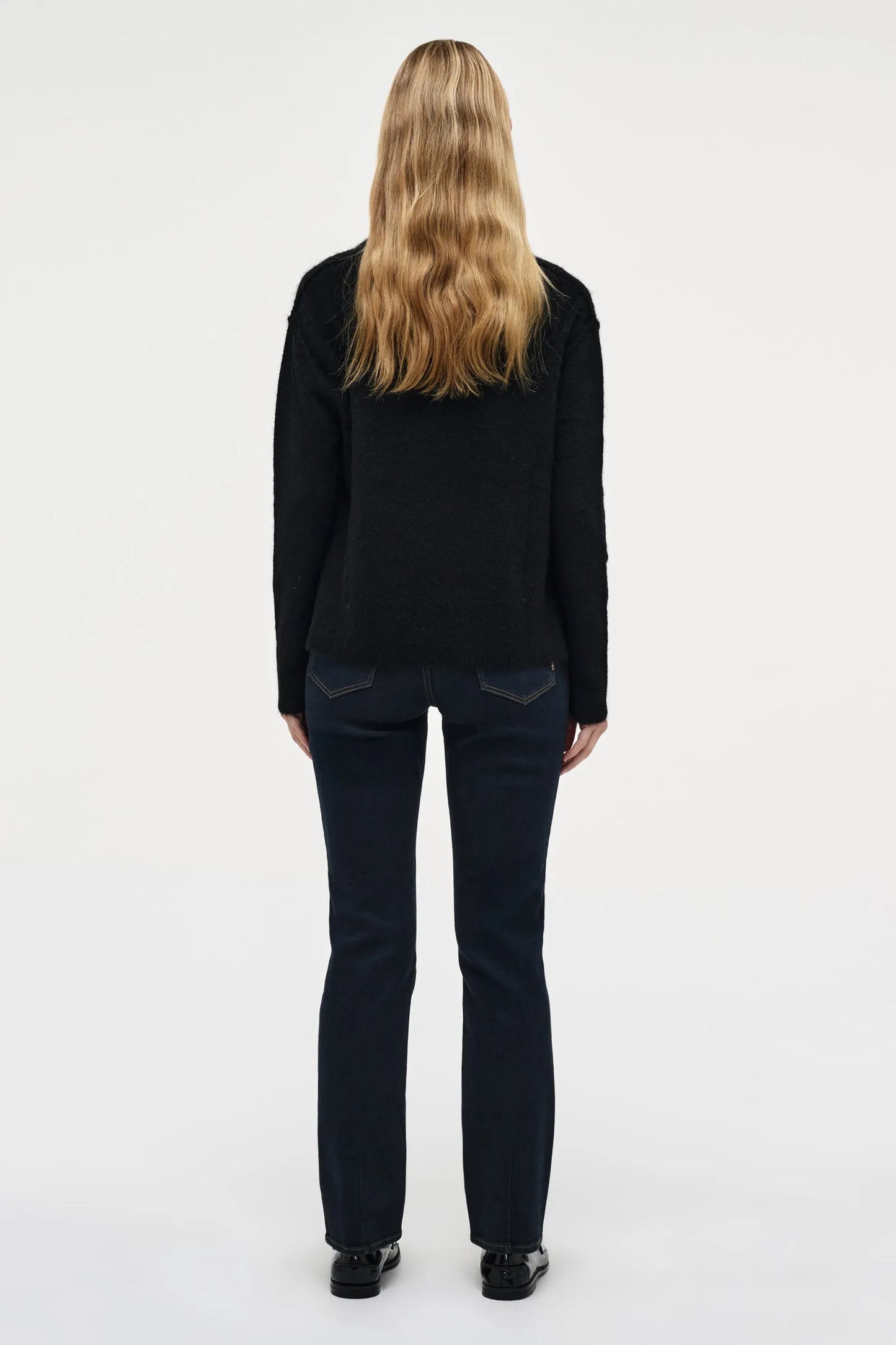 ALPACA BLEND CREW BLACK