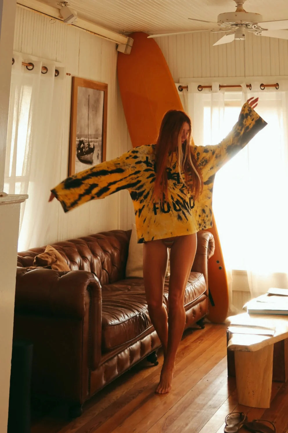 LOST AND FOUND TIE DYE L/S TEE - YELLOW/BLK