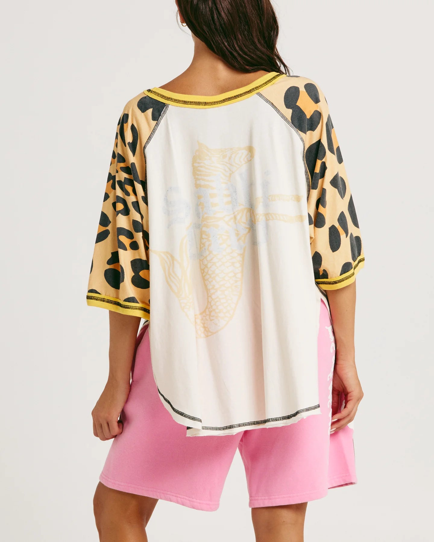 67 RAGLAN TEE-LEOPARD