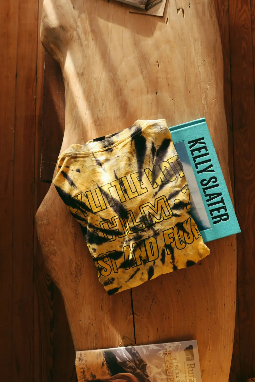 LOST AND FOUND TIE DYE L/S TEE - YELLOW/BLK