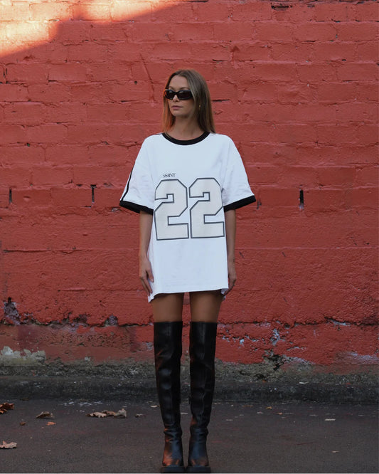 TWENTY TWO TEE - WHITE