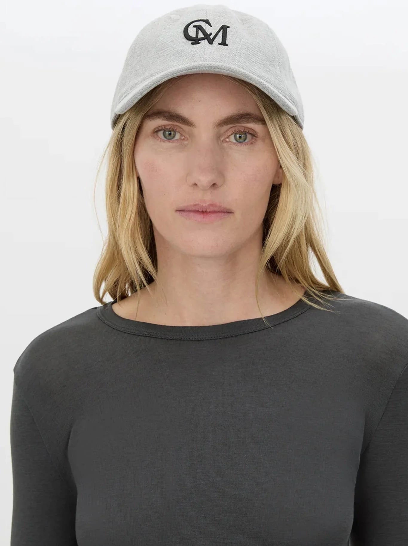ISOLDE EMBROIDERED LOGO CAP