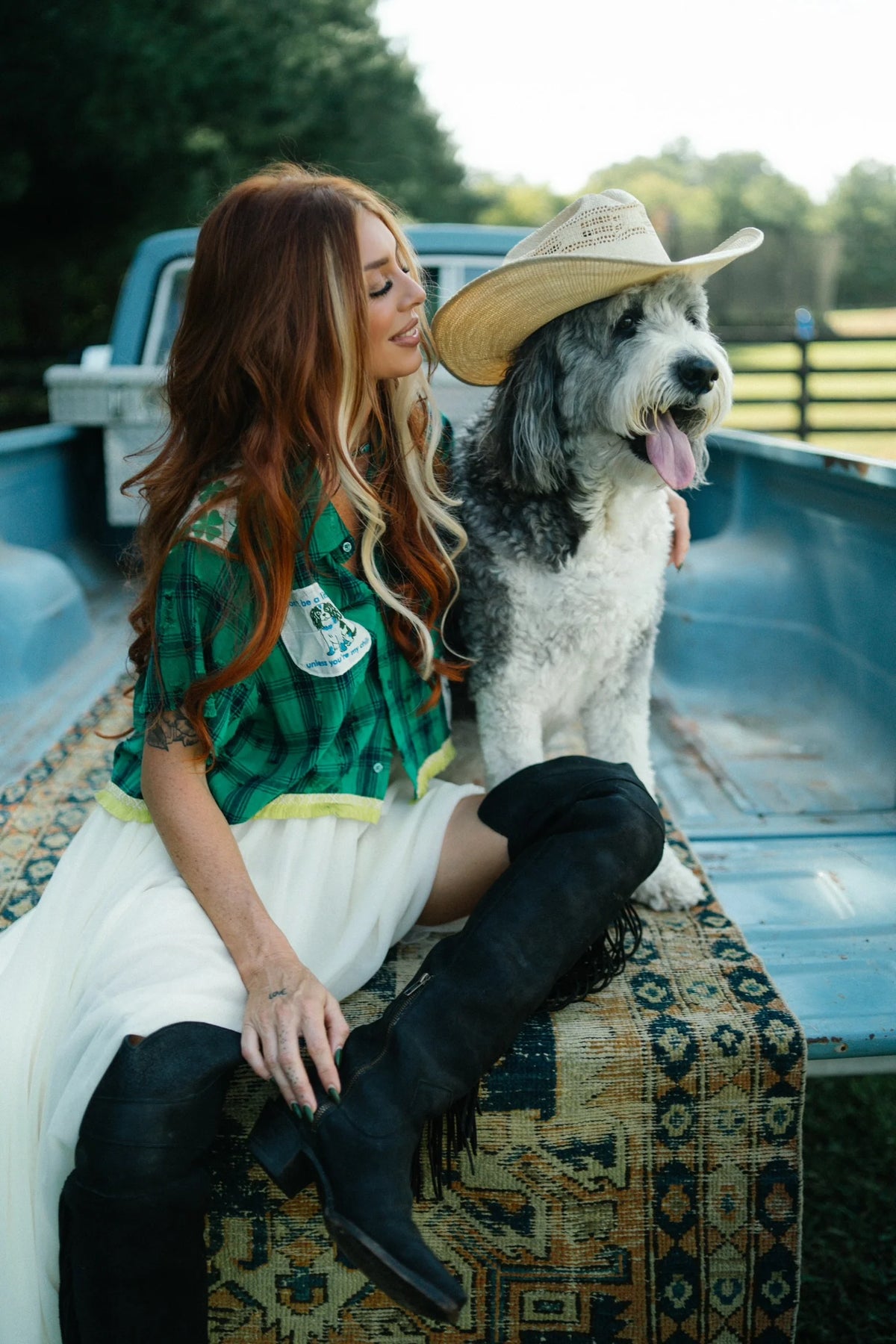RESPECTFULLY THE DOG - GREEN CHECK