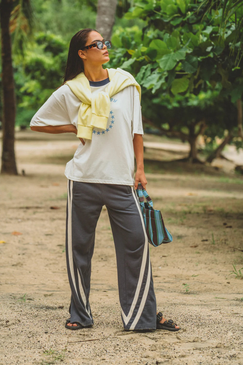 RACES TRACKPANT- 260210187 WASHED BLACK