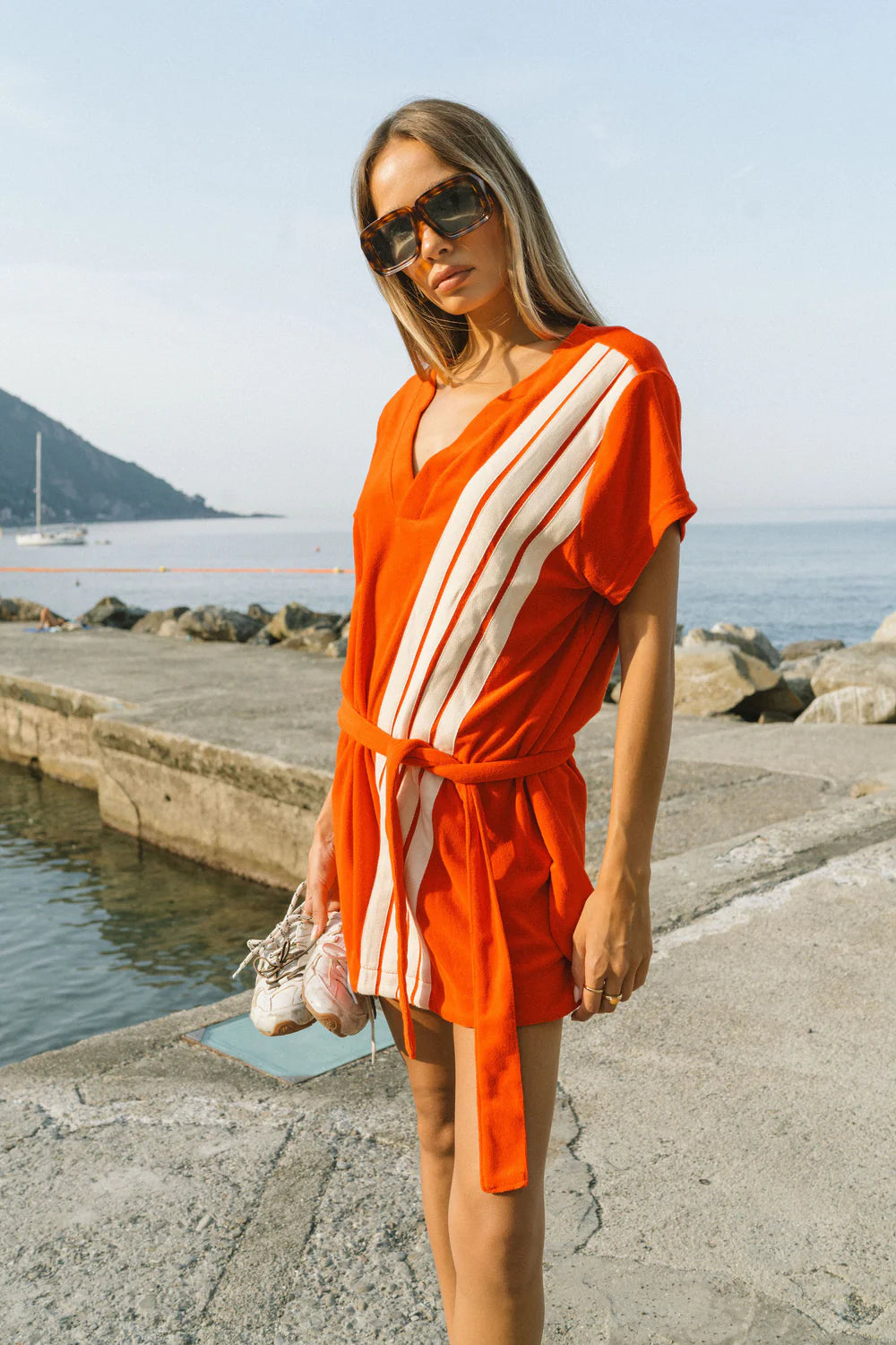 TROPIQUES TERRY DRESS APPLE RED