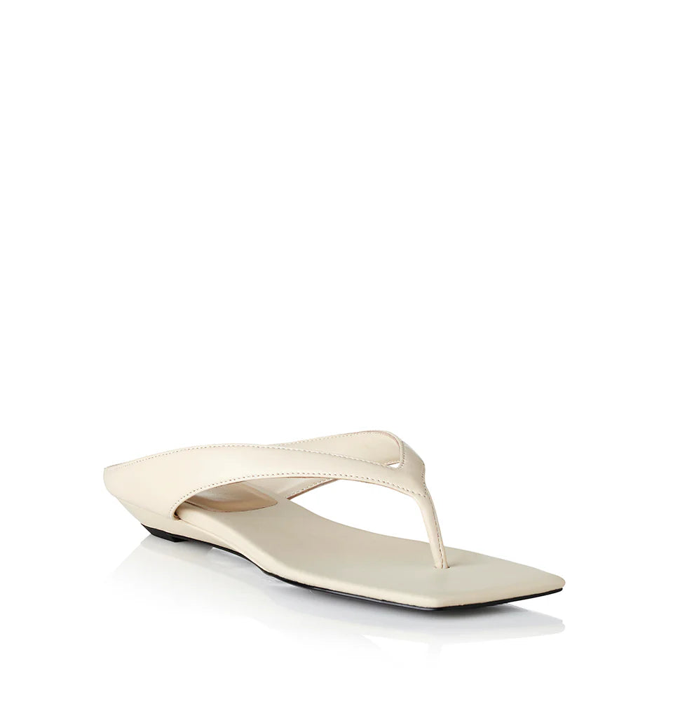 FENTON-BONE LEATHER