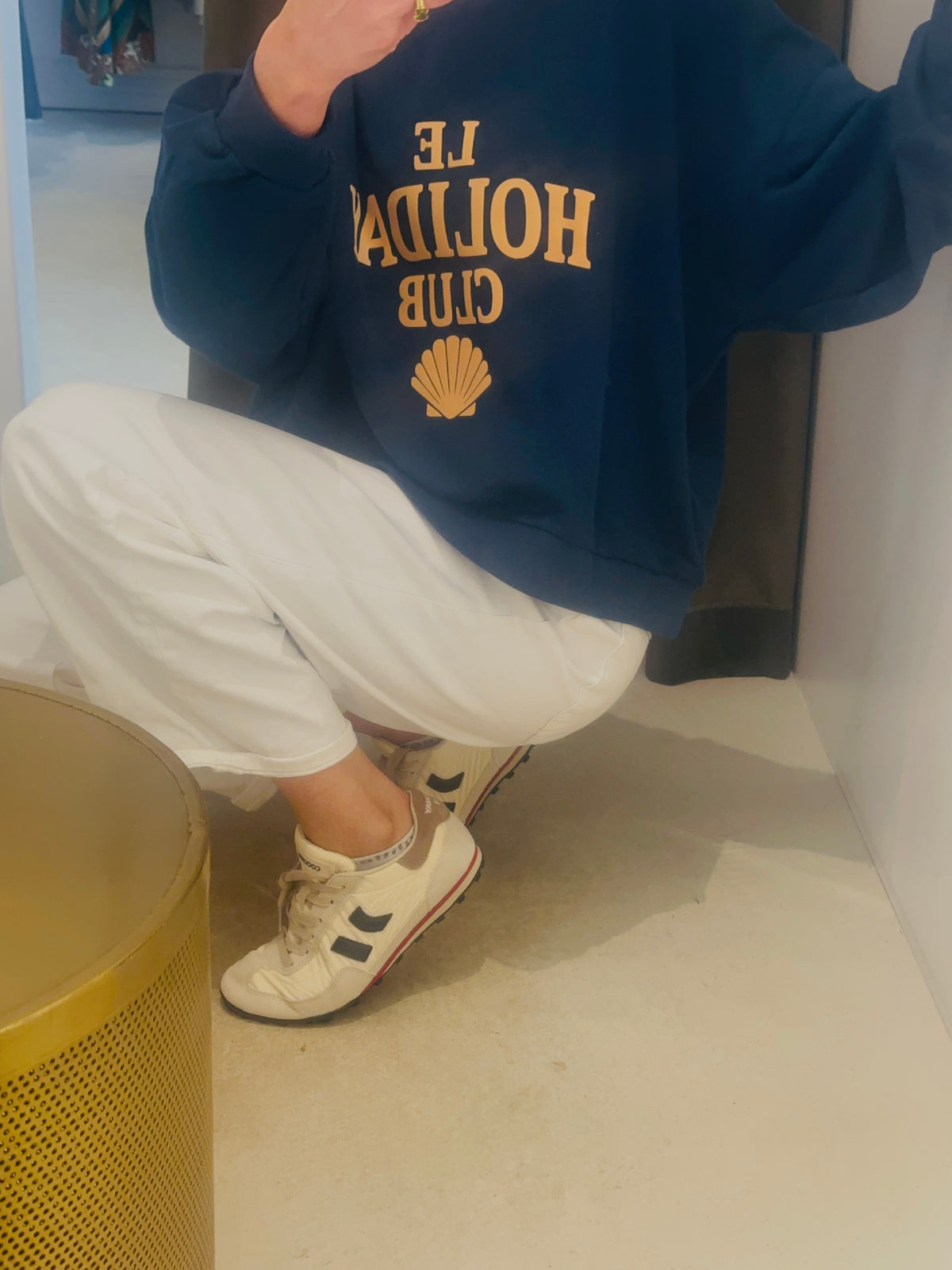 LE HOLIDAY CLUB SWEATER -NAVY SAND