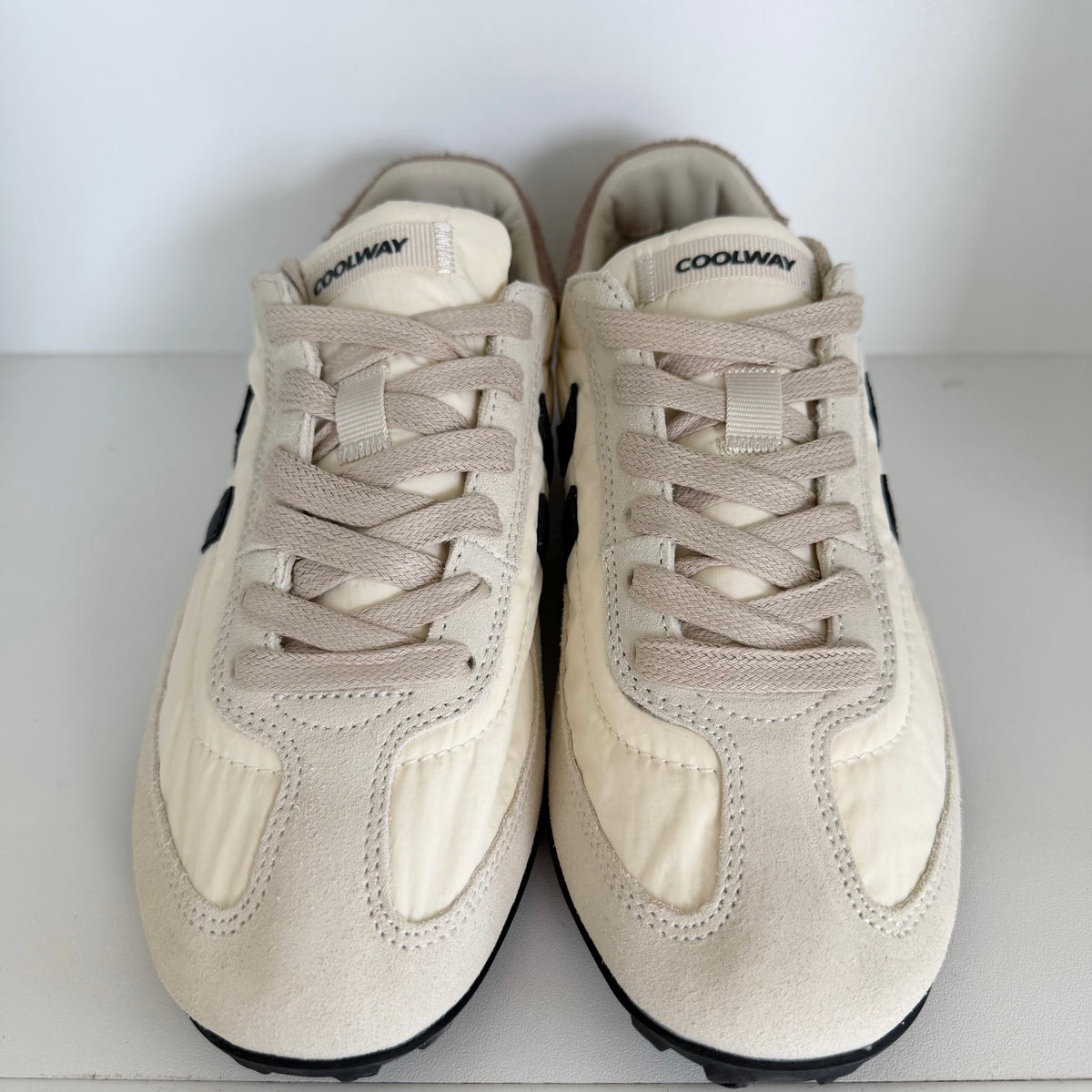 CROSS - WHITE
