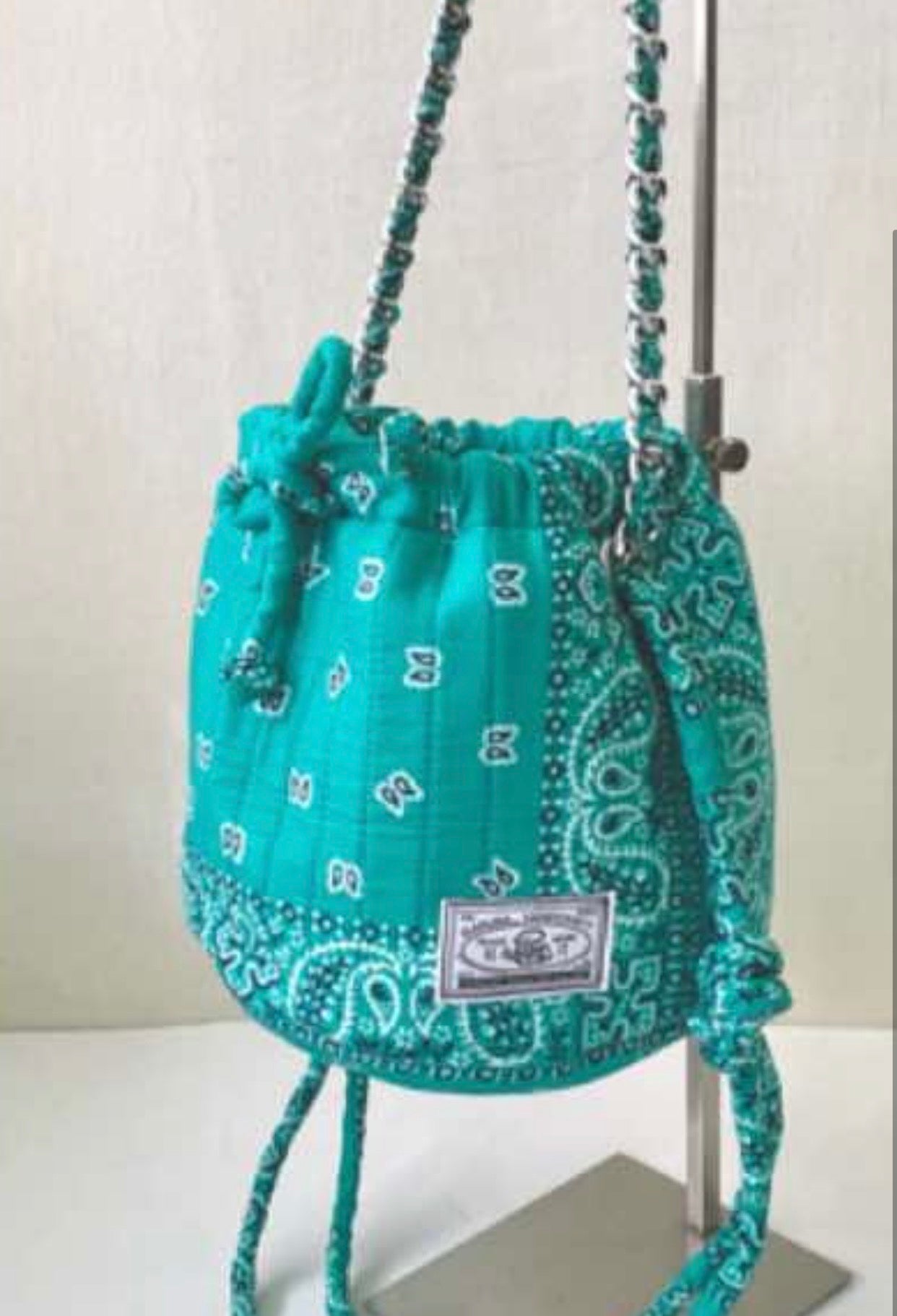 BANDANA BUCKET BAG