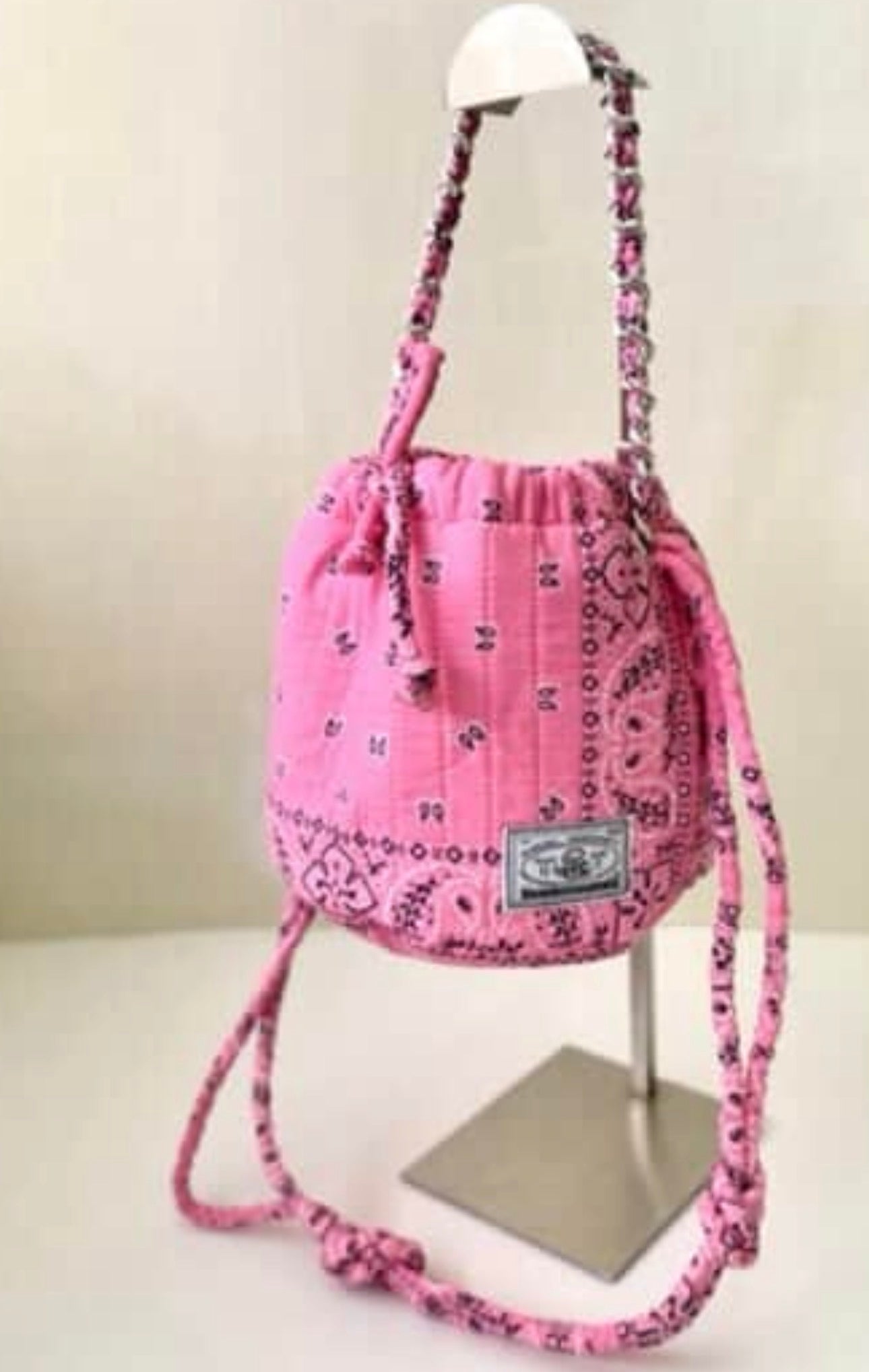 BANDANA BUCKET BAG
