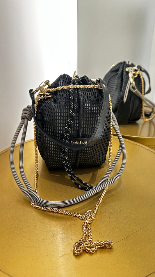 BIBI - NOIR H26  (BLACK)