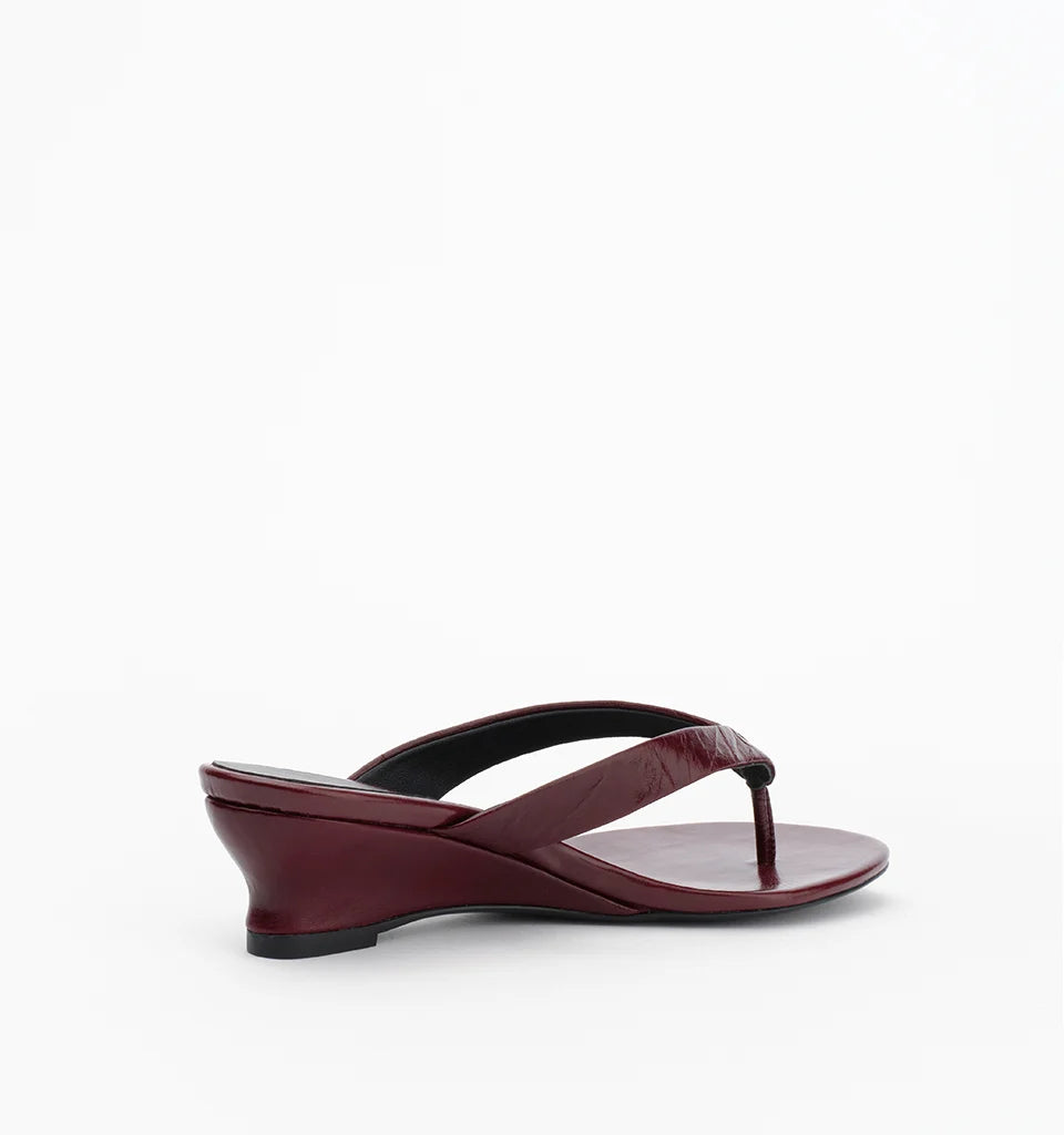 JILLY - BURGUNDY OILY CRINKLE