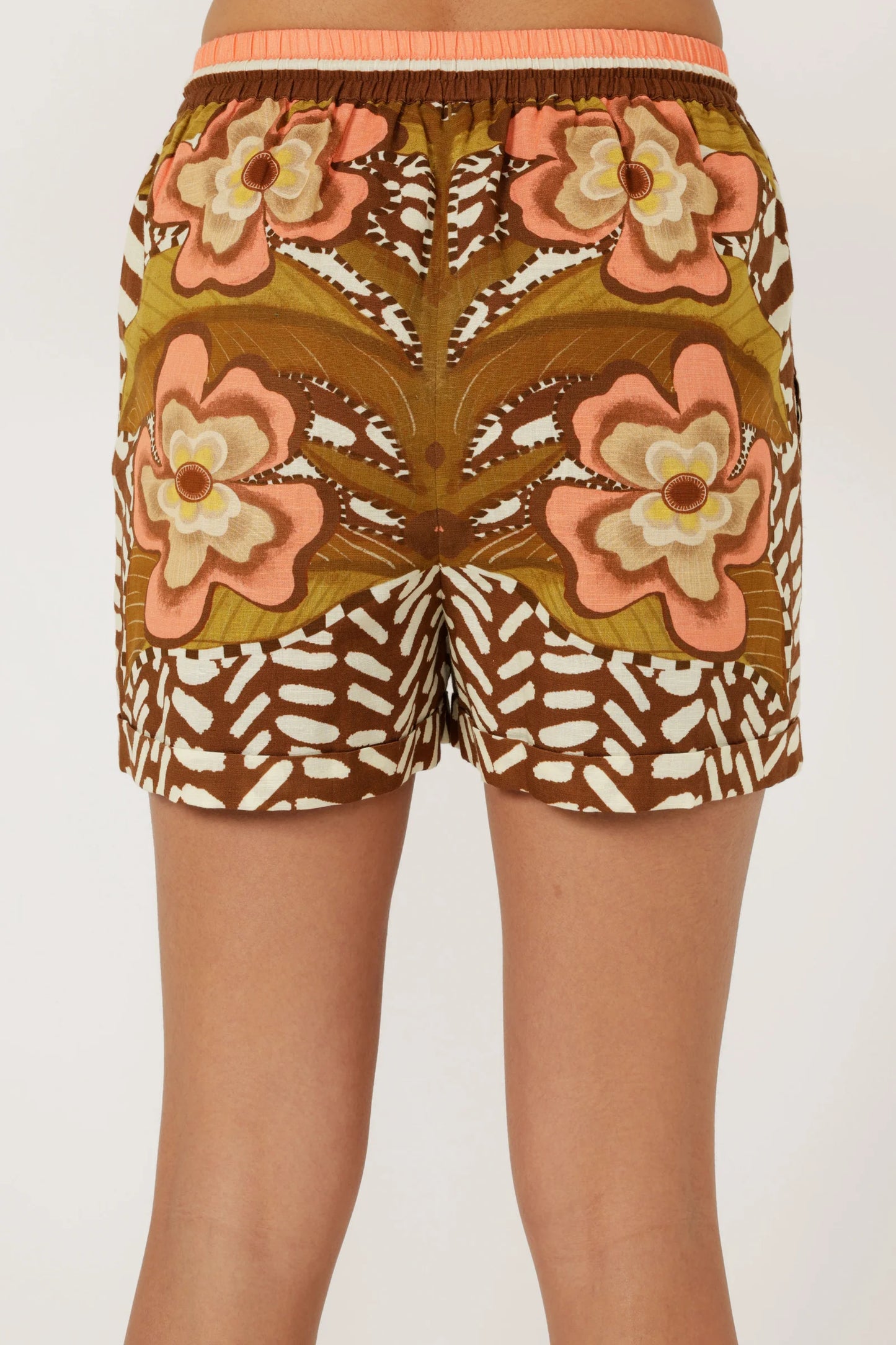 THE ISLE OF ORCHIDS SHORT