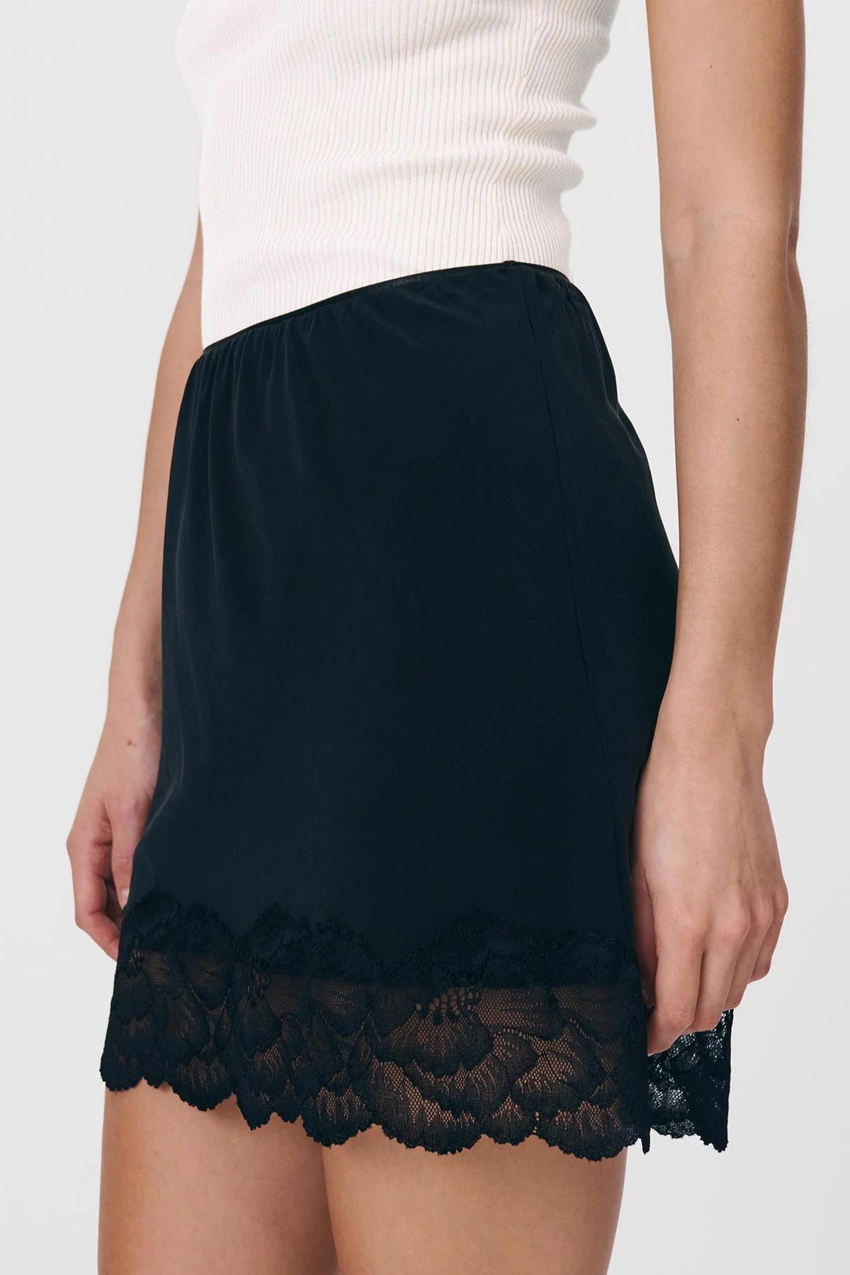 MARINA MINI SKIRT-BLACK