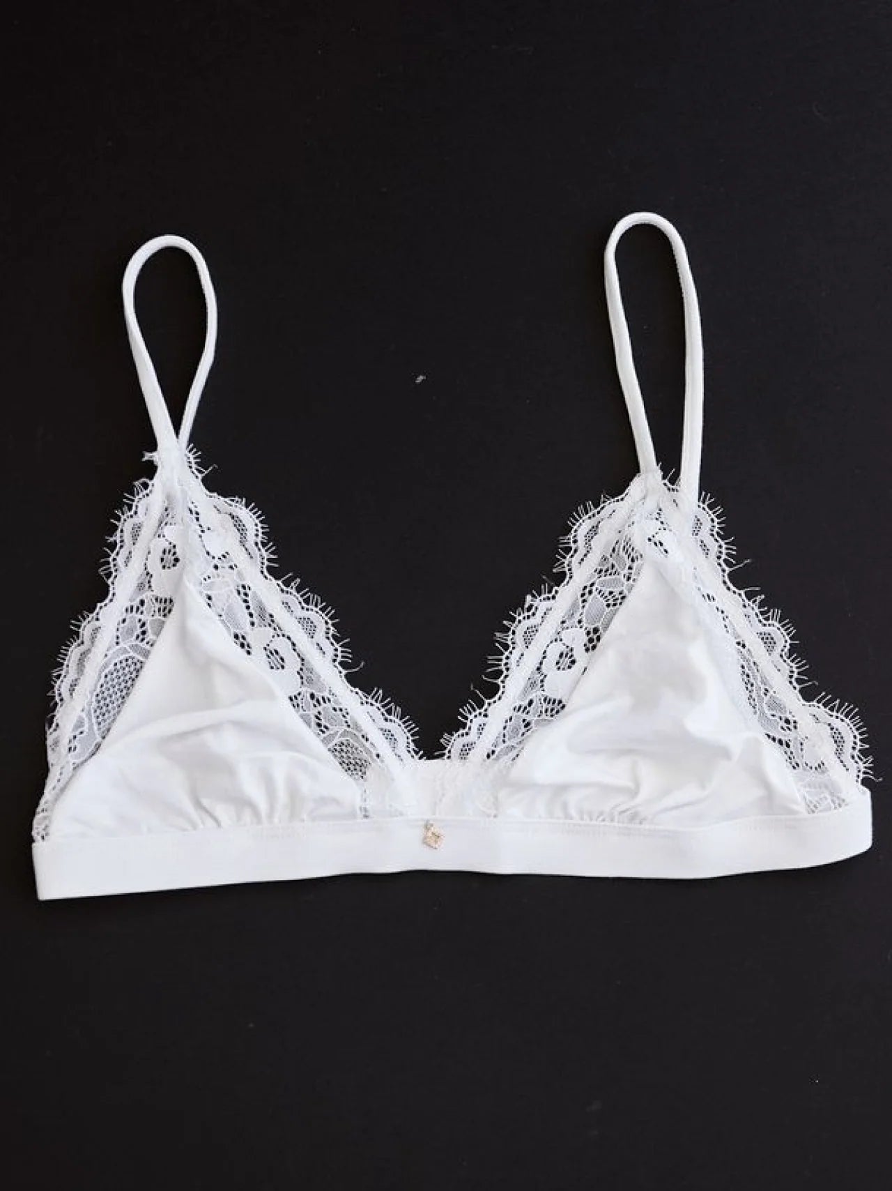 LACE BRALETTE