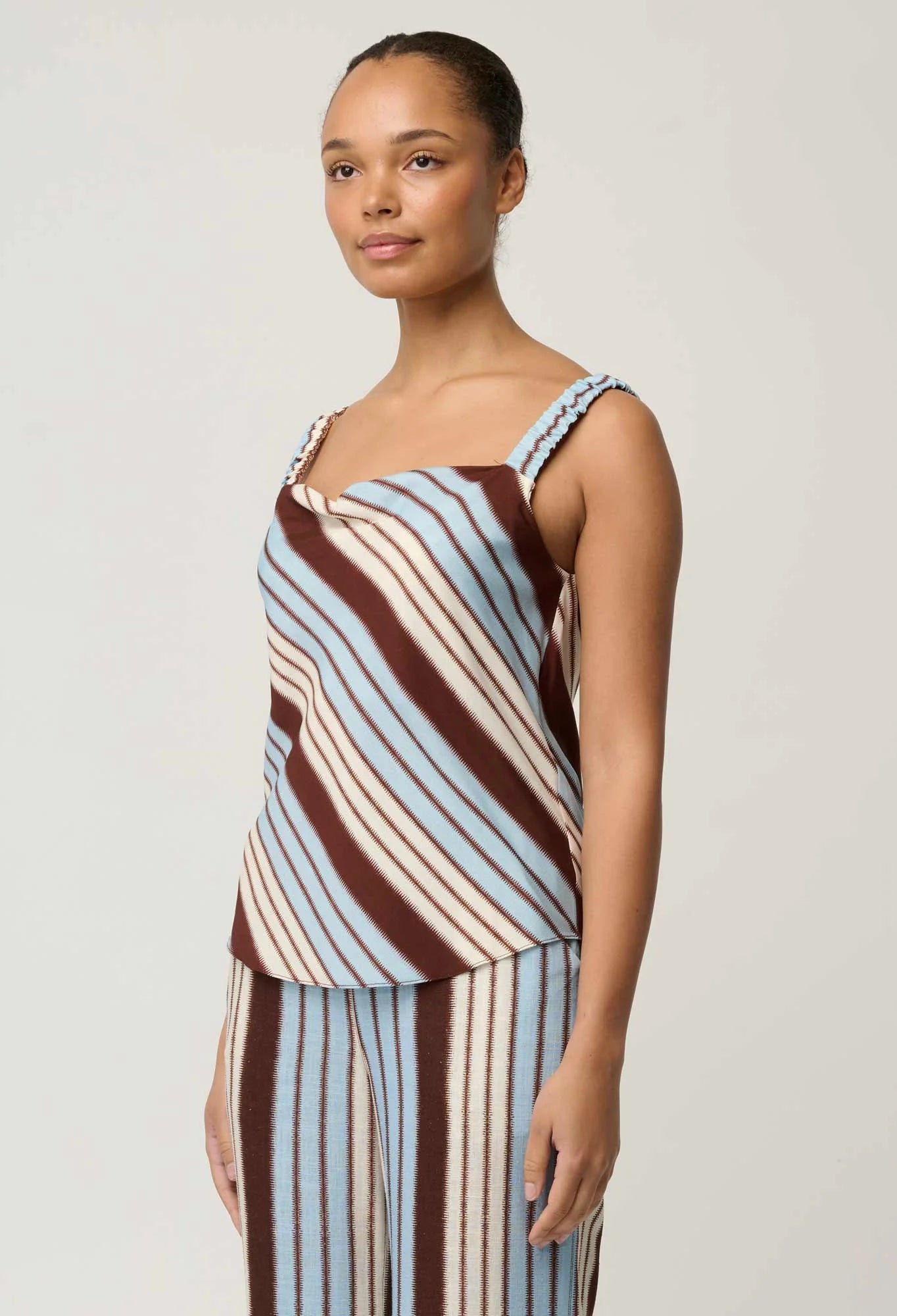 DELRAY REVERSIBLE COWL V NECK CAMI - IRIDESCENT