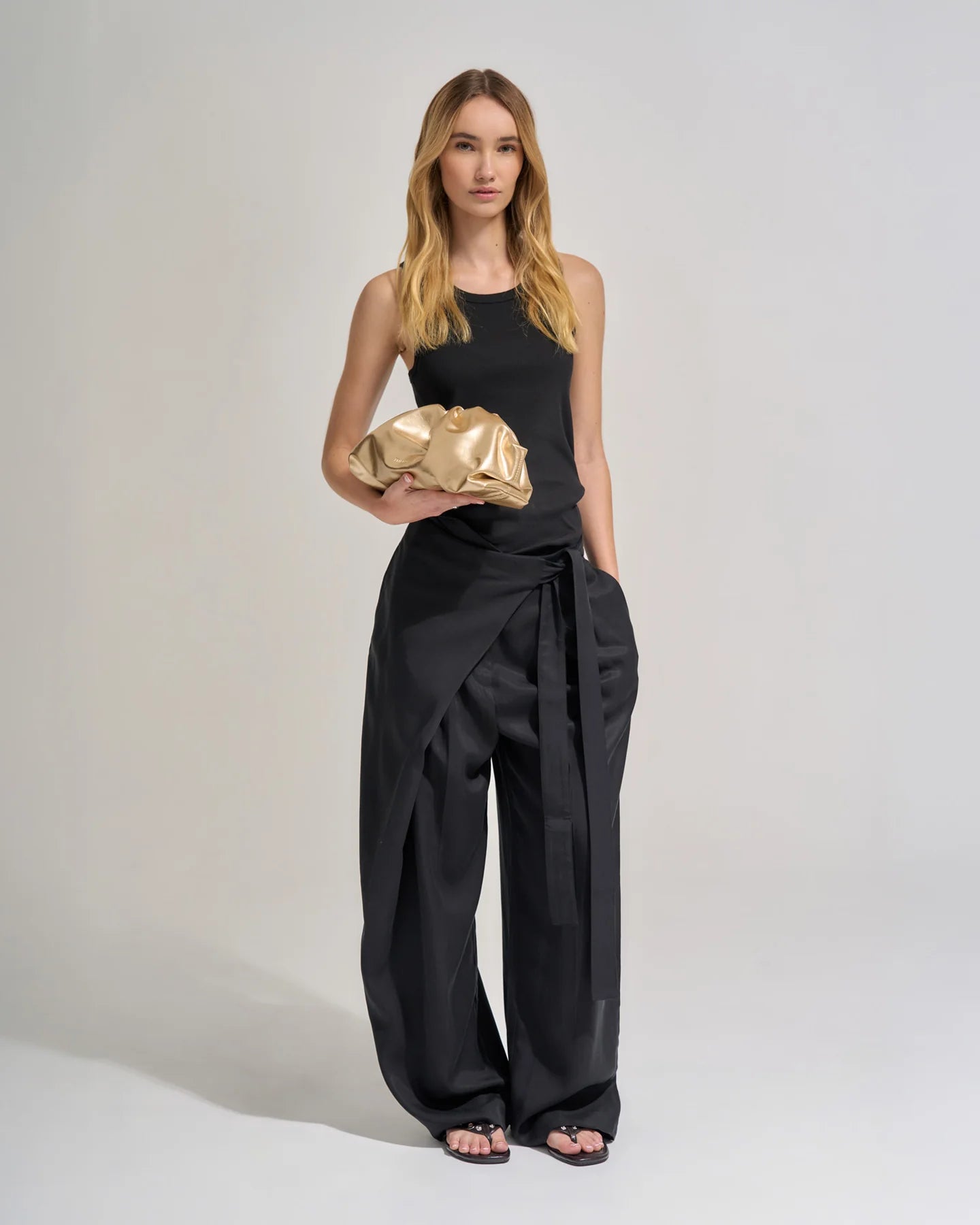 RHI CLUTCH - HONEY GOLD