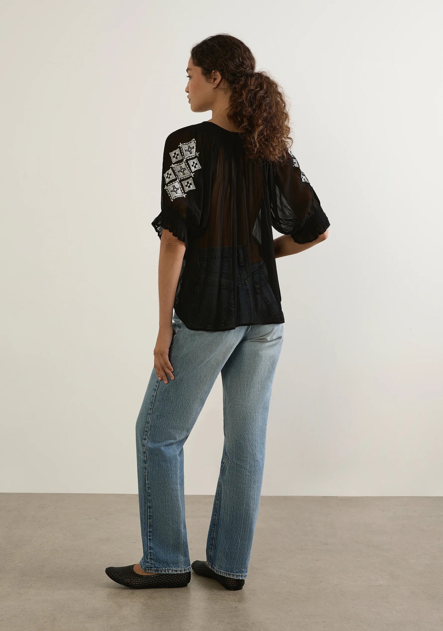 STEVIE EMBROIDED BLOUSE-W-TP-26366-BK
