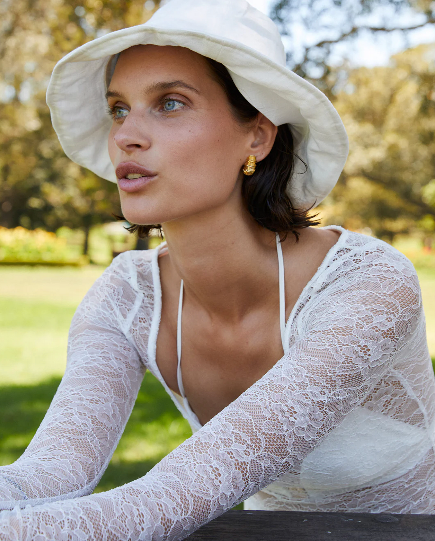 OMAR REVERSIBLE LACE TOP - IVORY