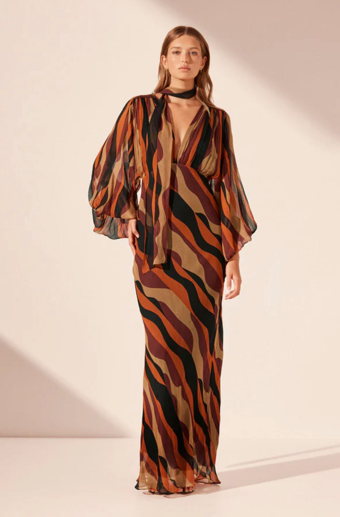 ANITA BALLOON SLEEVE MAXI DRESS - BLACK / MULTI