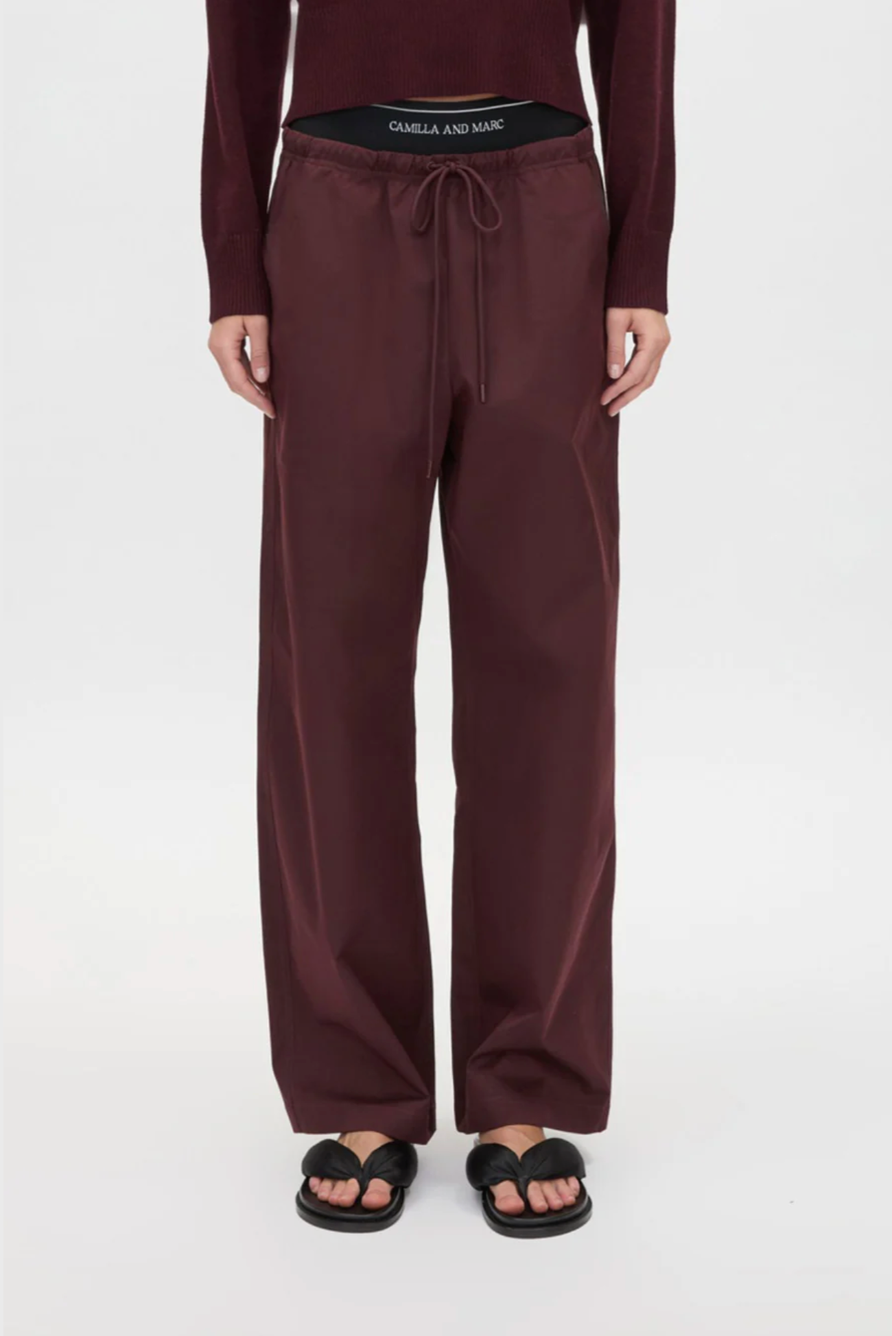DIA ELASTIC DETAIL PANT - BURGUNDY