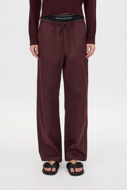DIA ELASTIC DETAIL PANT - BURGUNDY