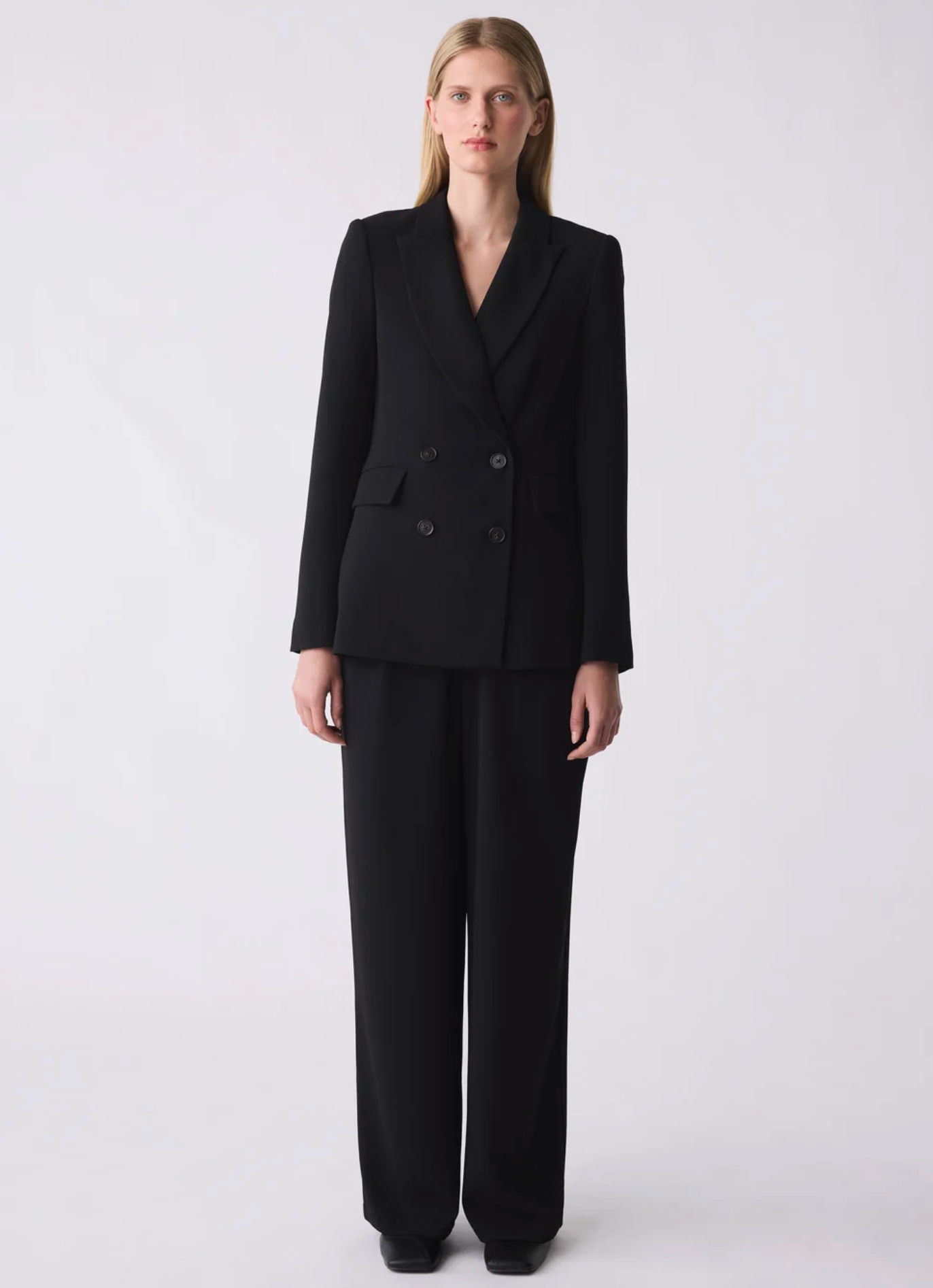 EDGE BLAZER - BLACK