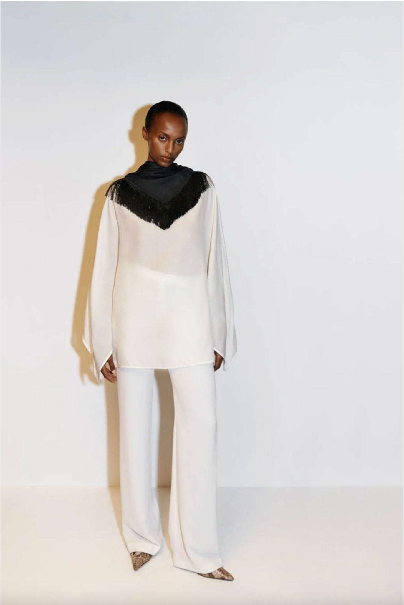 RENE DRAPED TOP -CREAM