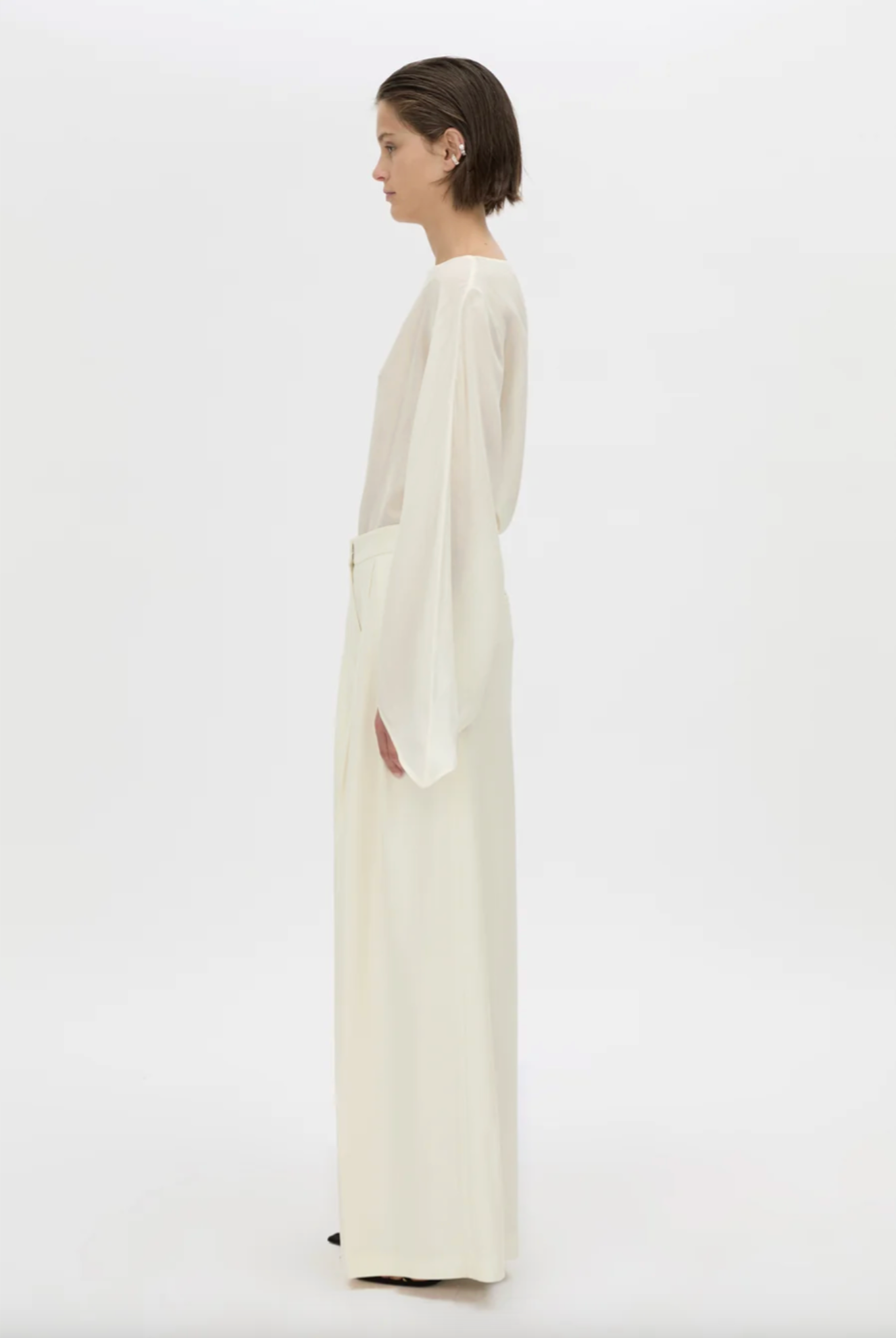 RENE DRAPED TOP -CREAM