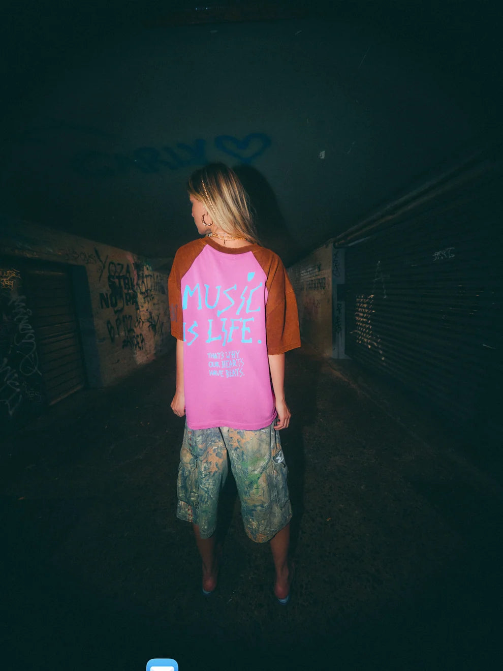 SABBI MUSIC IS LIFE TEE - PINK