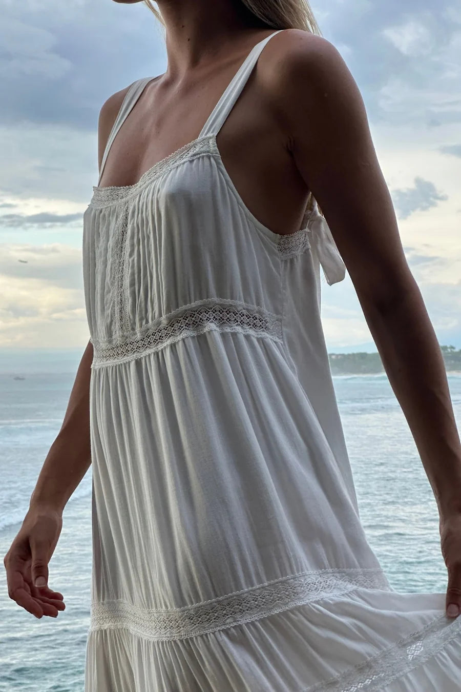 ELENA LACE DRESS -IVORY