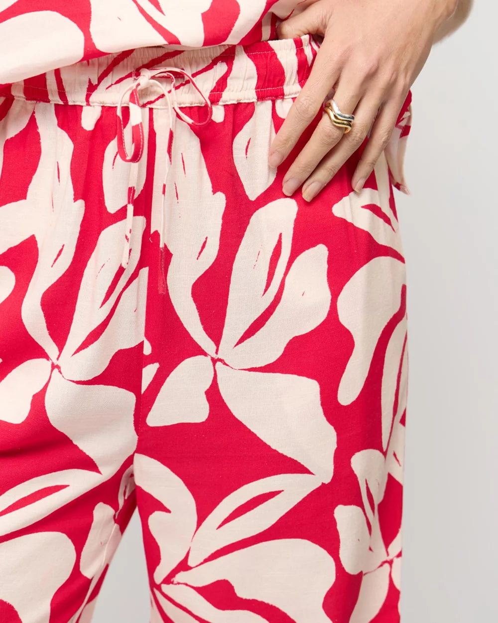 UT2506434 SERATA DRAWSTRING PANTS - RED