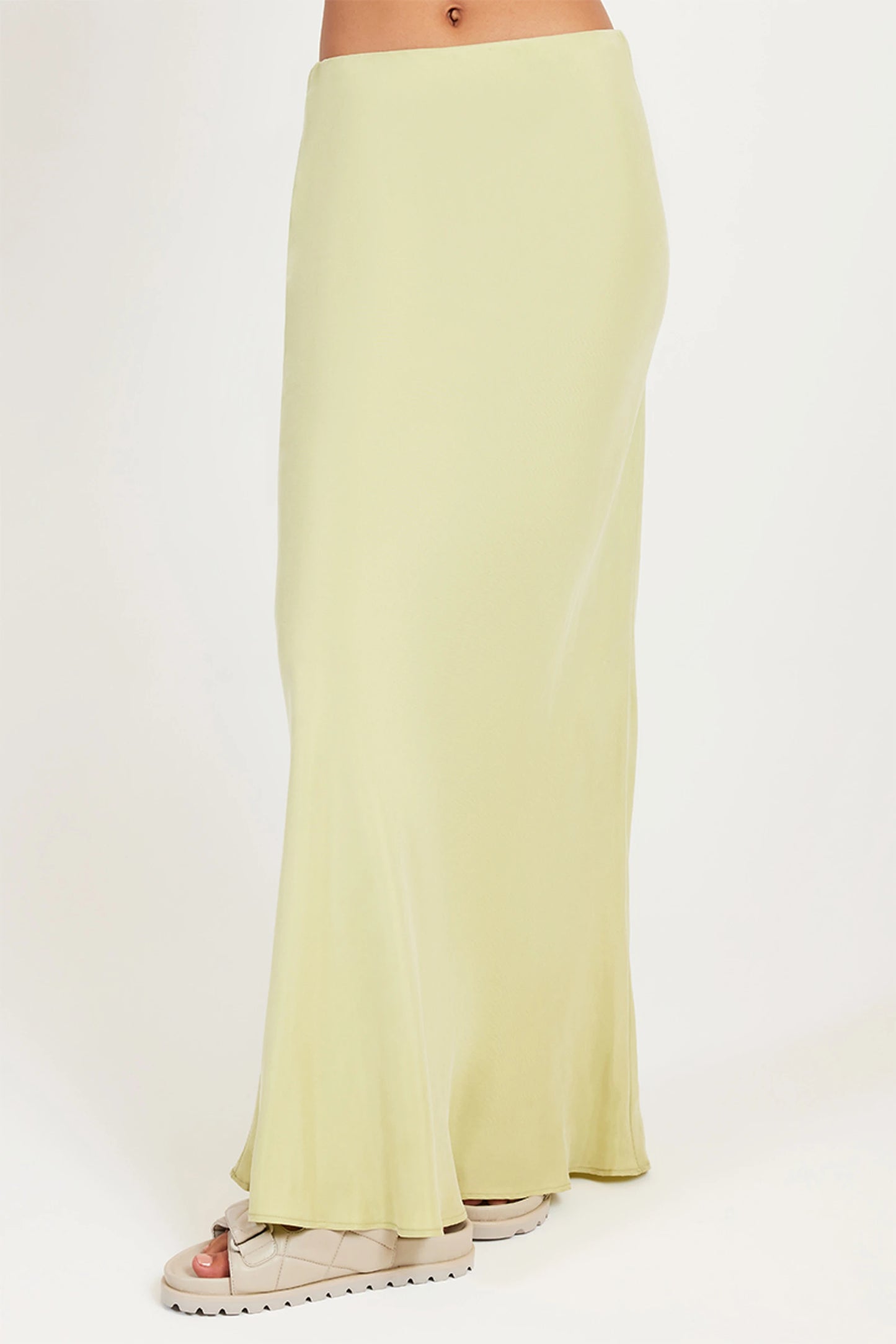 INES CUPRO SKIRT - LIME