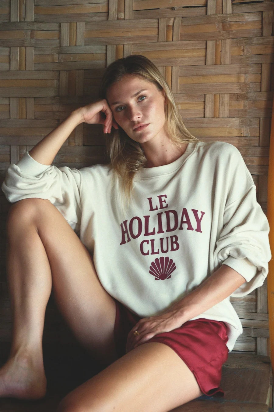 LE HOLIDAY CLUB SWEATER - COCONUT/RED